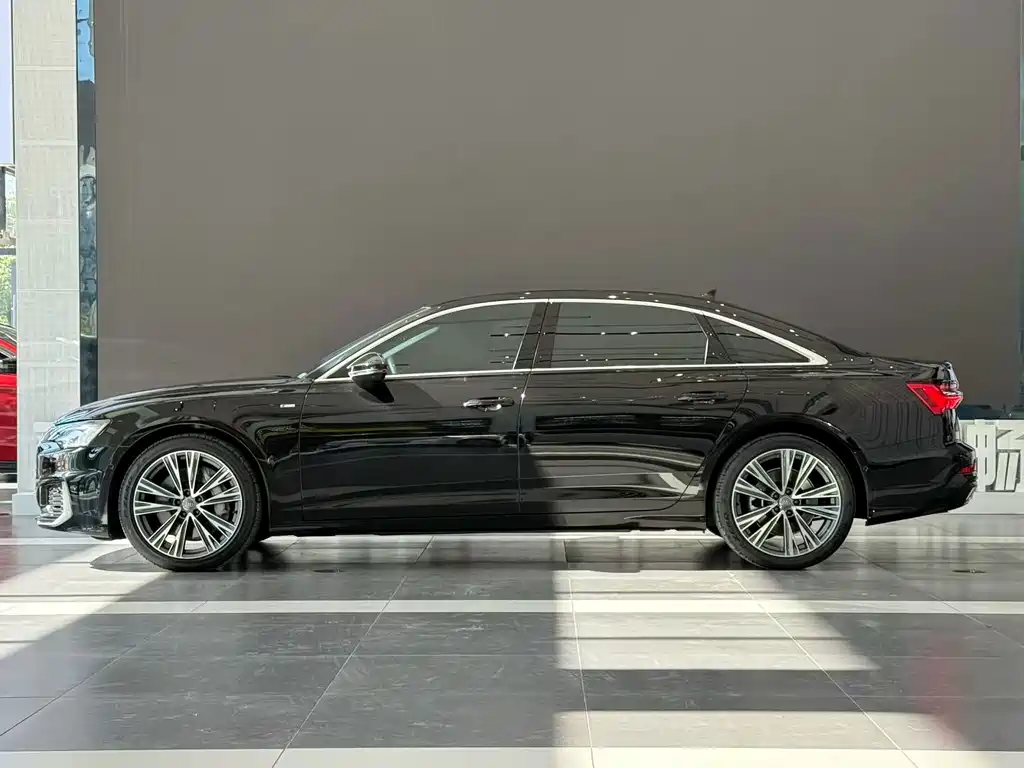 Audi A6L — миниатюра 4