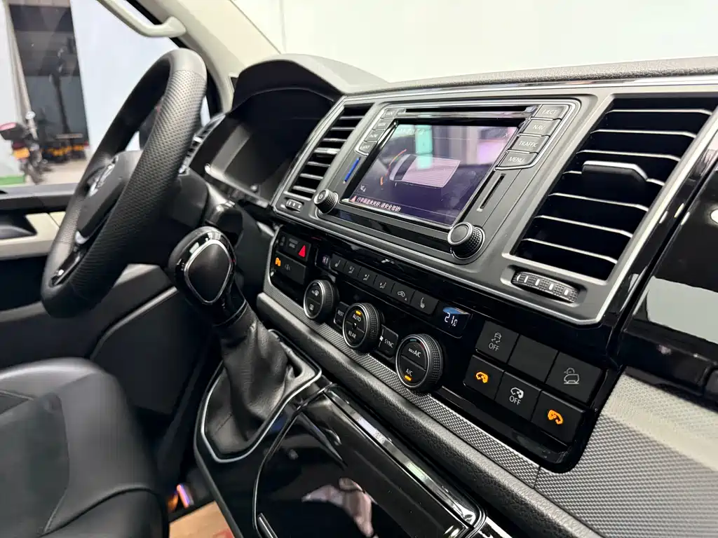 Volkswagen Multivan 2.0TSI 4WD Premium Edition 7 seats, фото 27