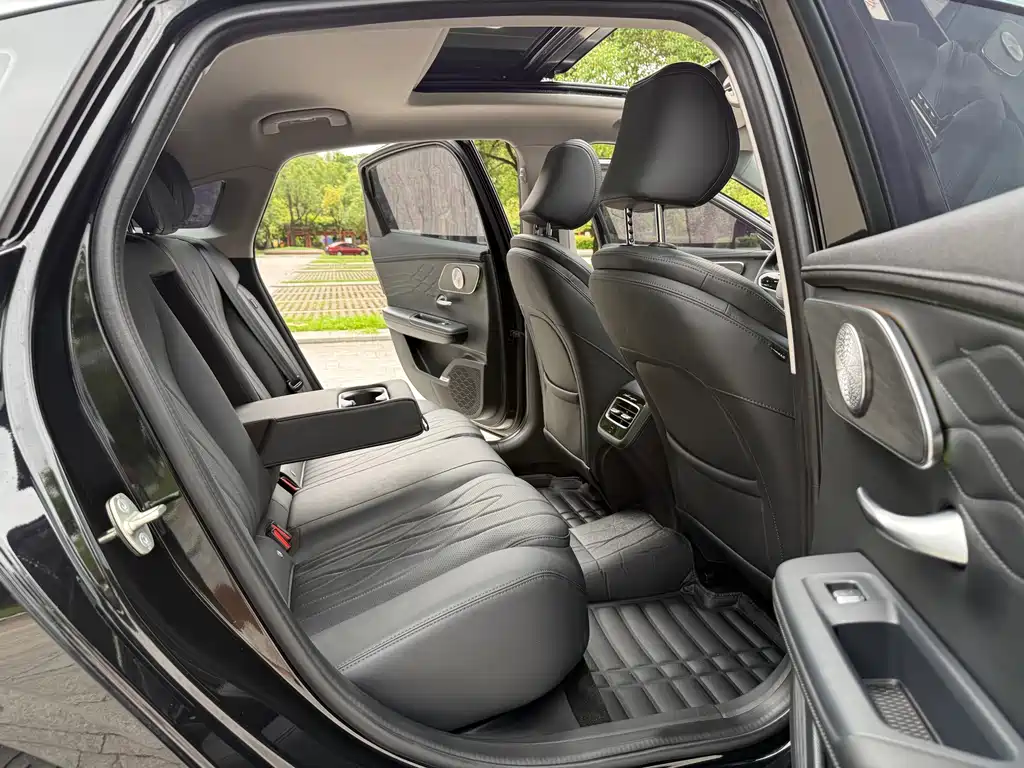 Chery Arrizo 8 PRO — миниатюра 9