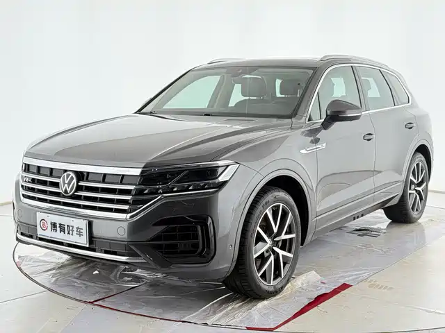 VOLKSWAGEN TOUAREG 2020