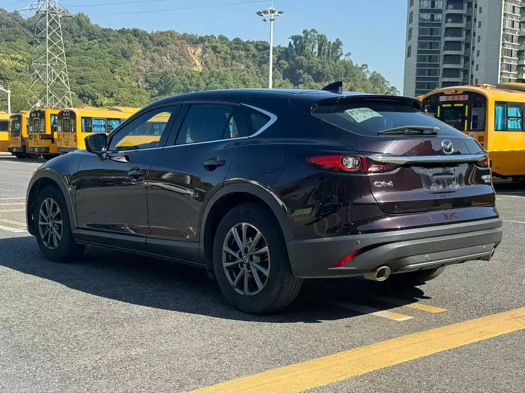 MAZDA CX 4