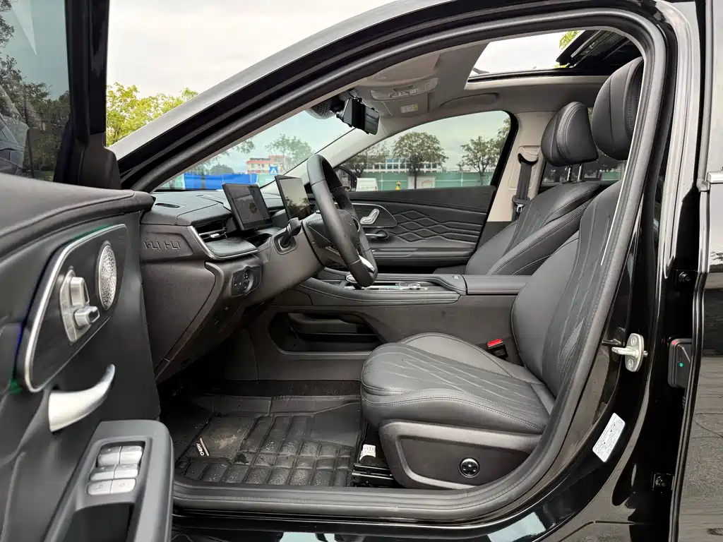 Chery Arrizo 8 PRO — миниатюра 4