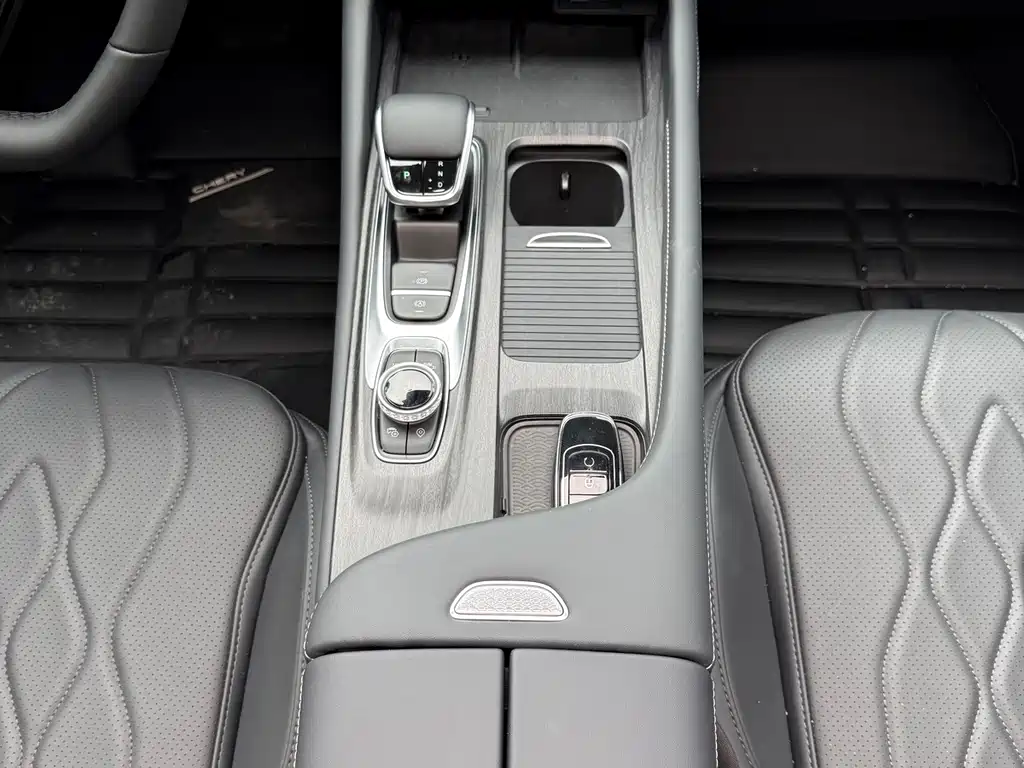 Chery Arrizo 8 PRO — миниатюра 14