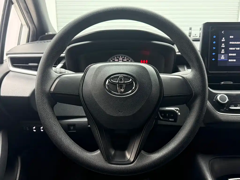 TOYOTA LEI LING