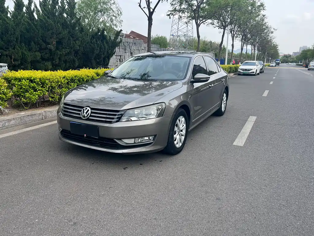 Volkswagen Passat 2012