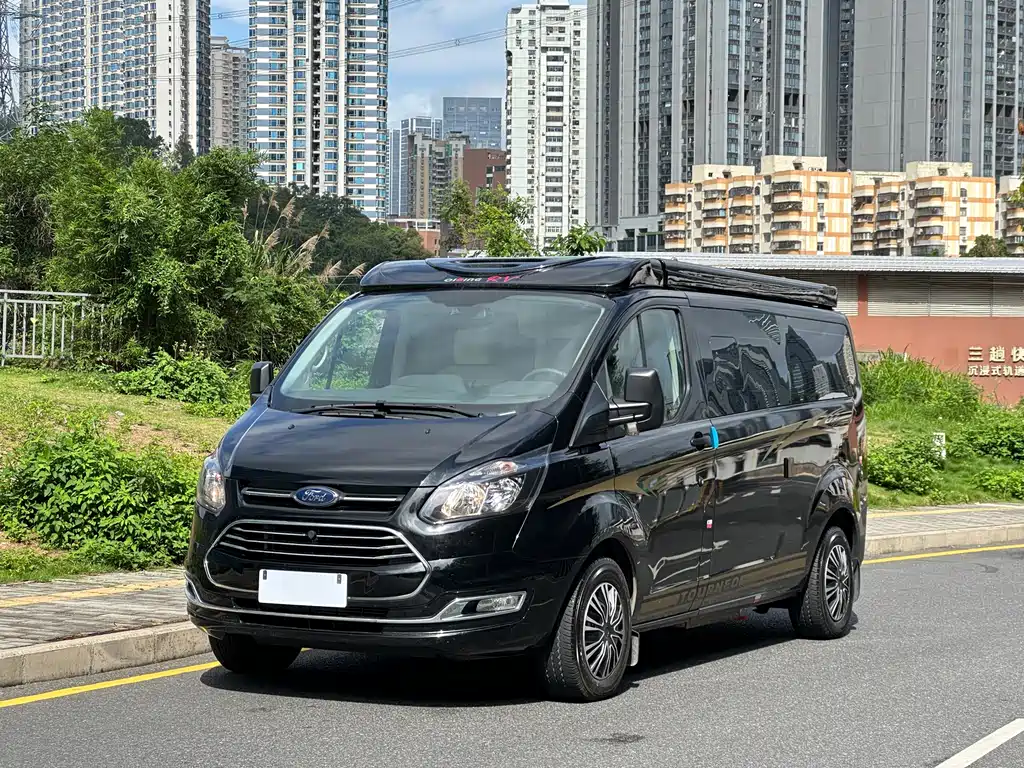 Ford Transit 2021