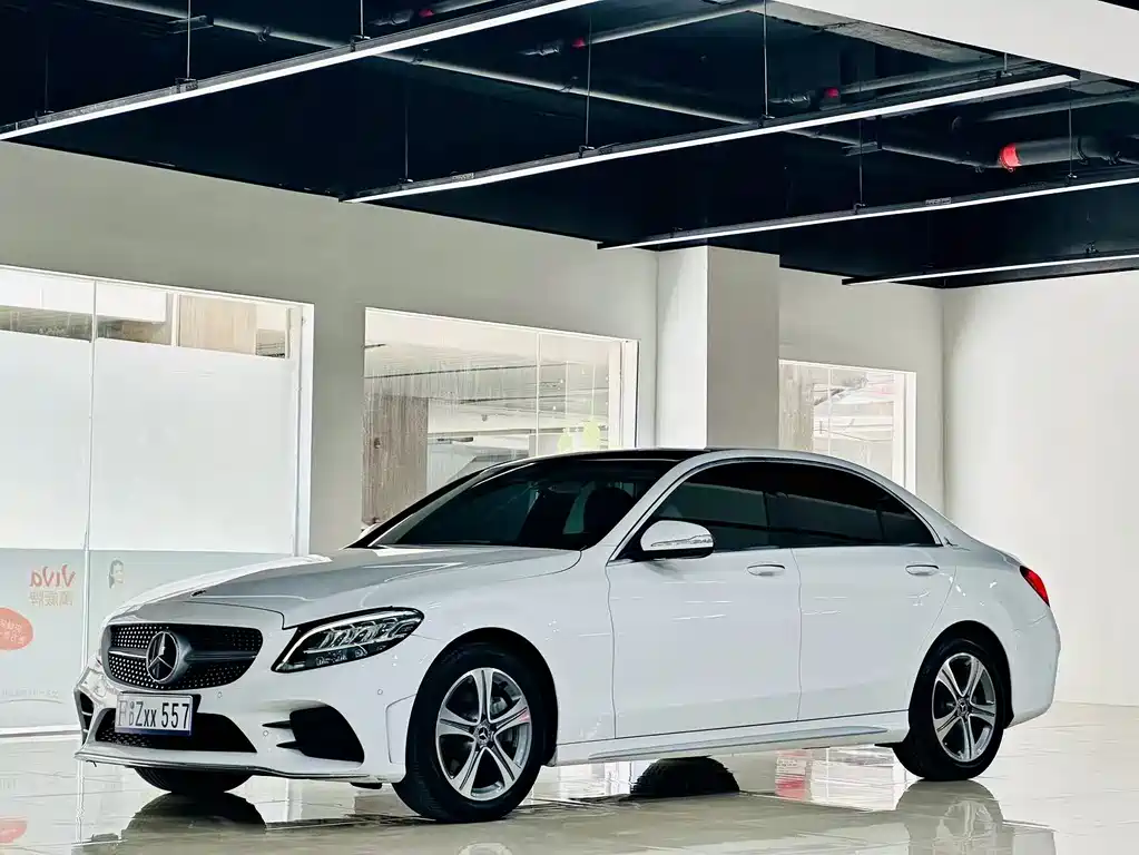 Mercedes-Benz C-Class 2018