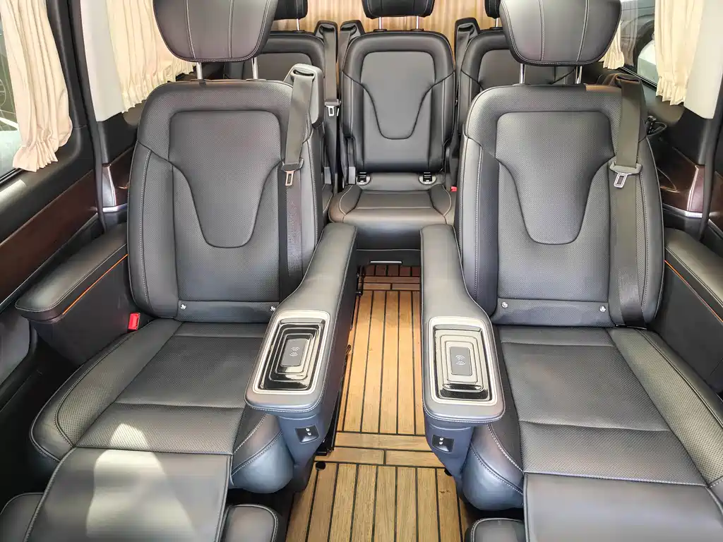 MERCEDES-BENZ V CLASS