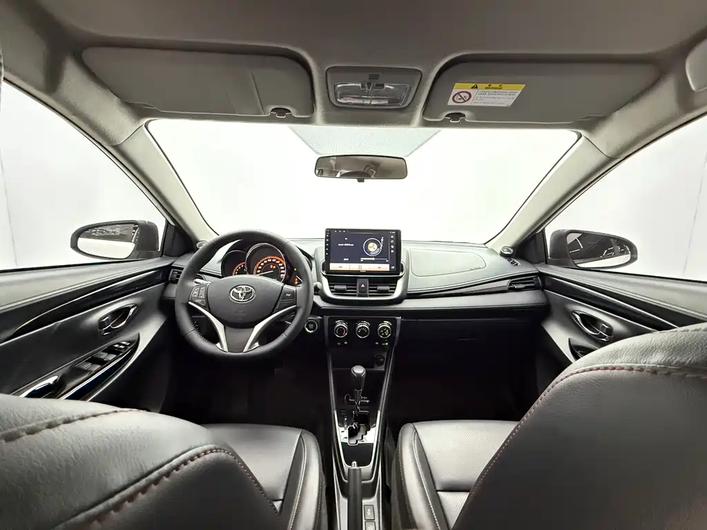 TOYOTA YARIS L ZHIXUAN