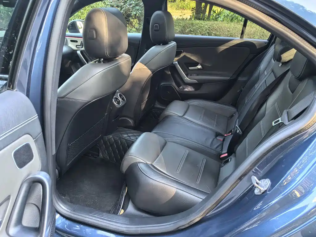 Mercedes-Benz A-Class AMG AMG A 35 L 4MATIC First Type Special Edition, фото 8