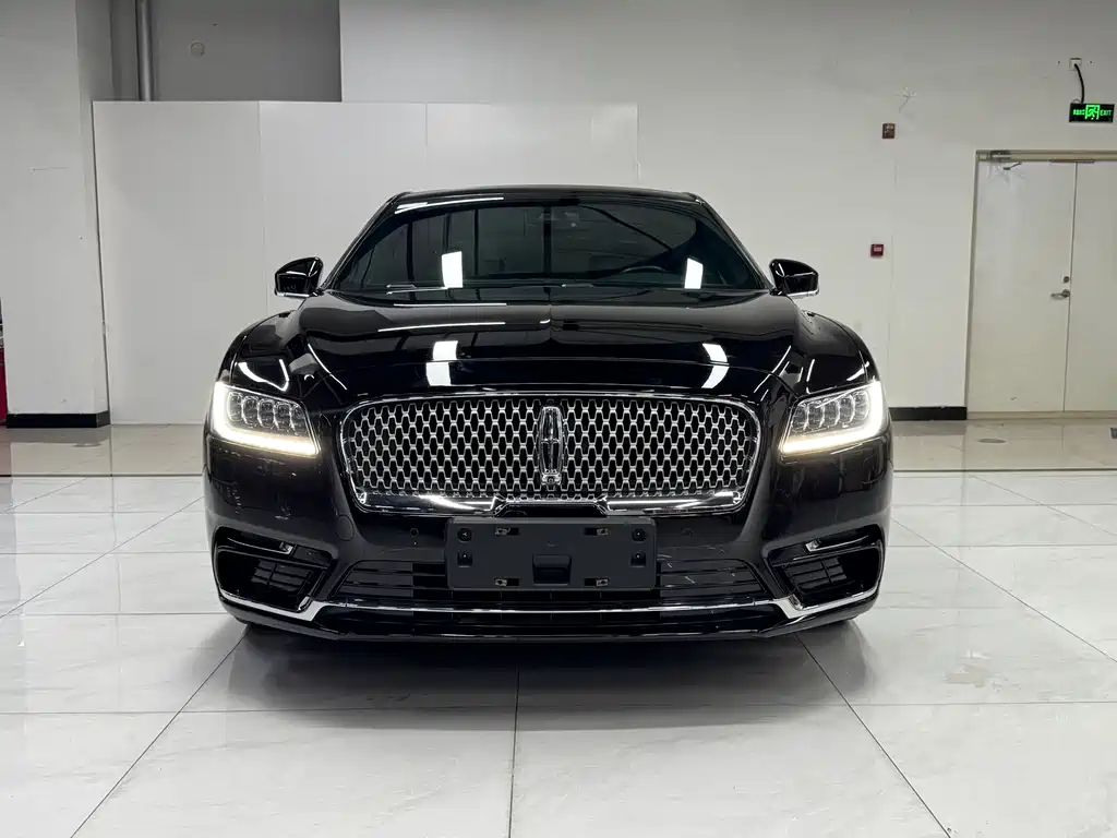 Lincoln Continental — миниатюра 2