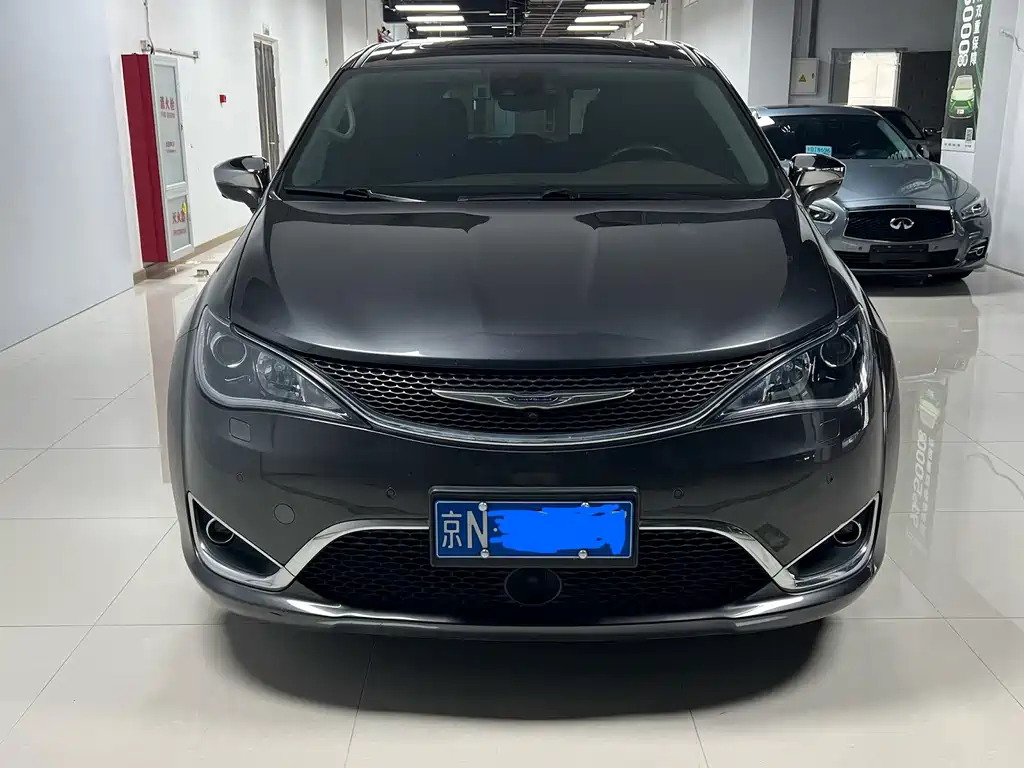 Chrysler Grand Voyager (Import)
