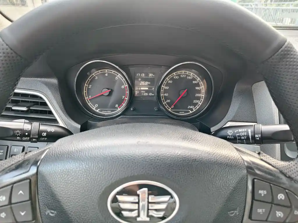 Bestune B30 — миниатюра 15