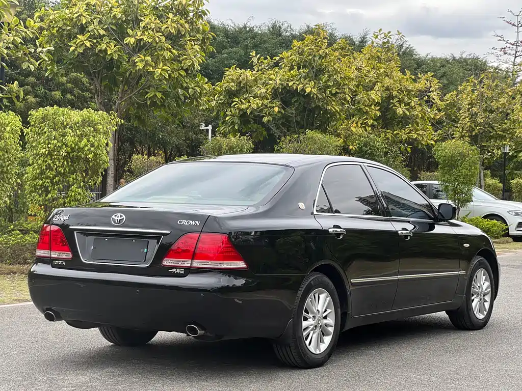 Toyota Crown 2007 2.5L Royal