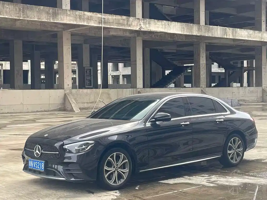 Mercedes-Benz E-Class 2023