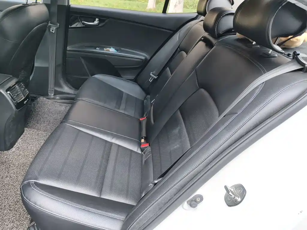 Kia K4 — миниатюра 18