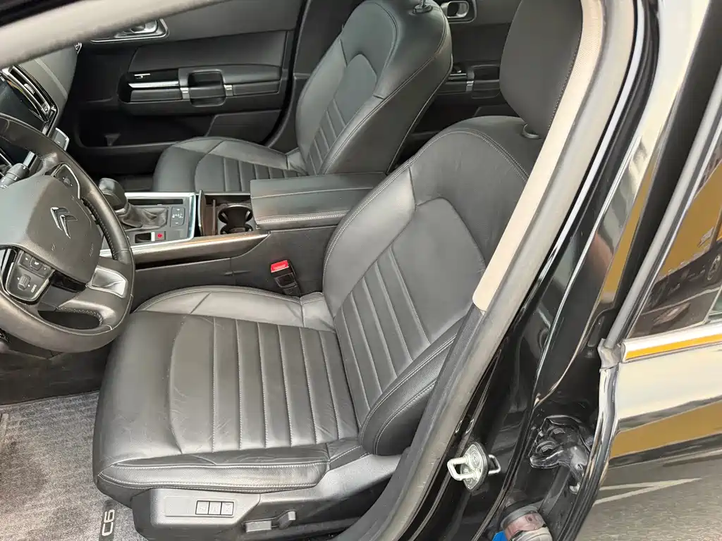 Citroen C6 — миниатюра 15