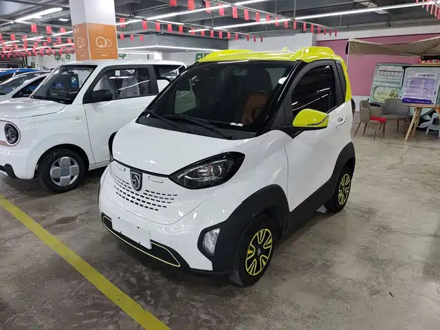 2020 SAIC E100