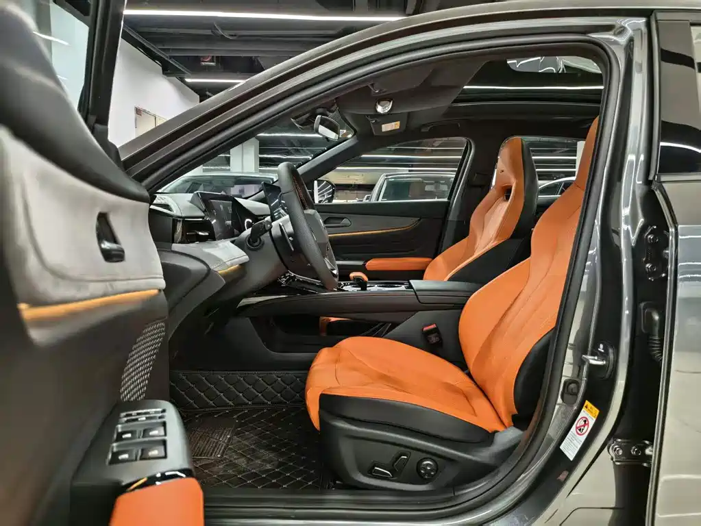 Changan UNI-V — миниатюра 6