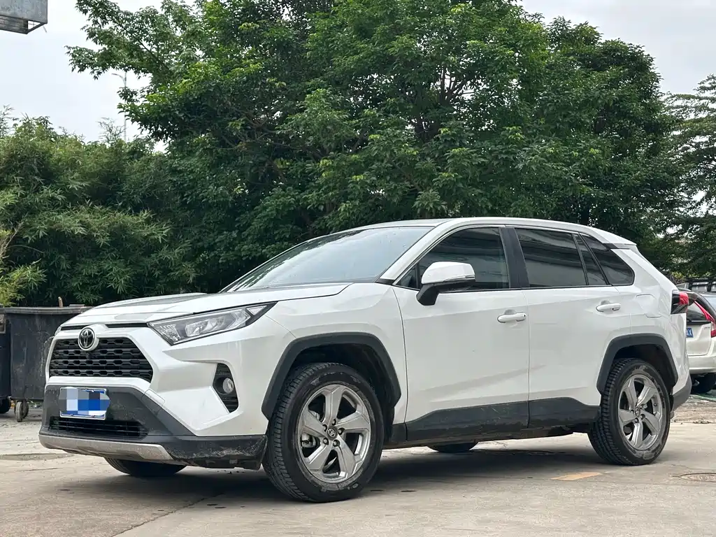 Toyota RAV4 2022