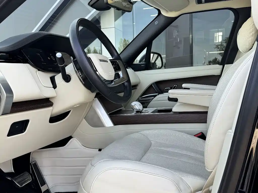 Land Rover Range Rover — миниатюра 14