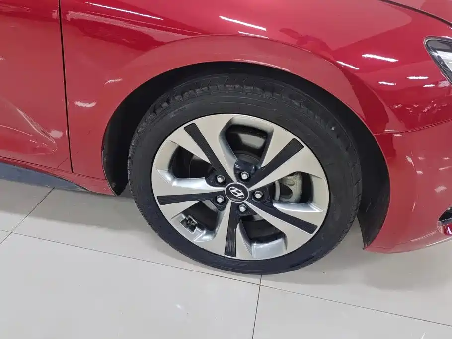 Hyundai Fista — миниатюра 6