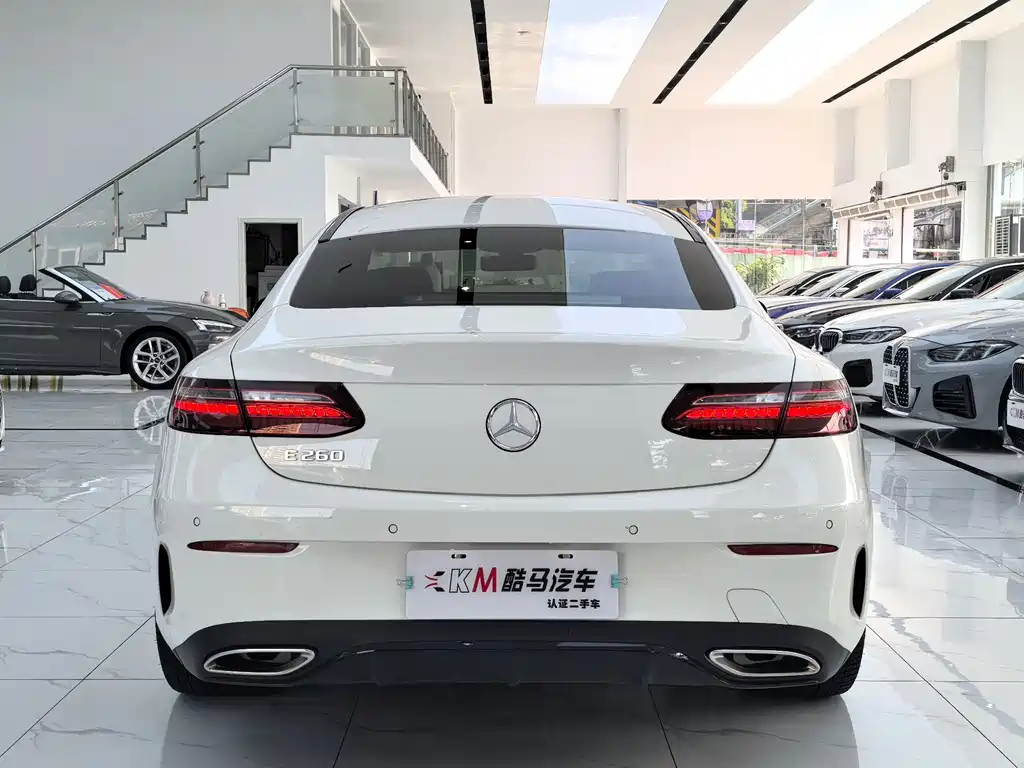 MERCEDES-BENZ E CLASS