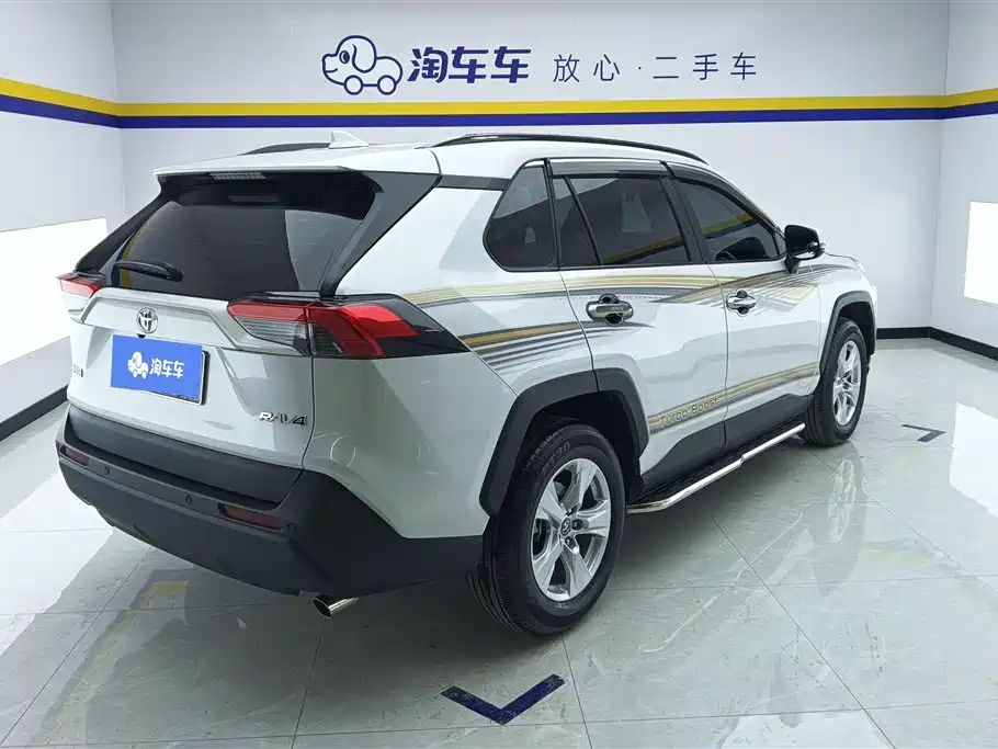 TOYOTA RAV4 RONGFANG