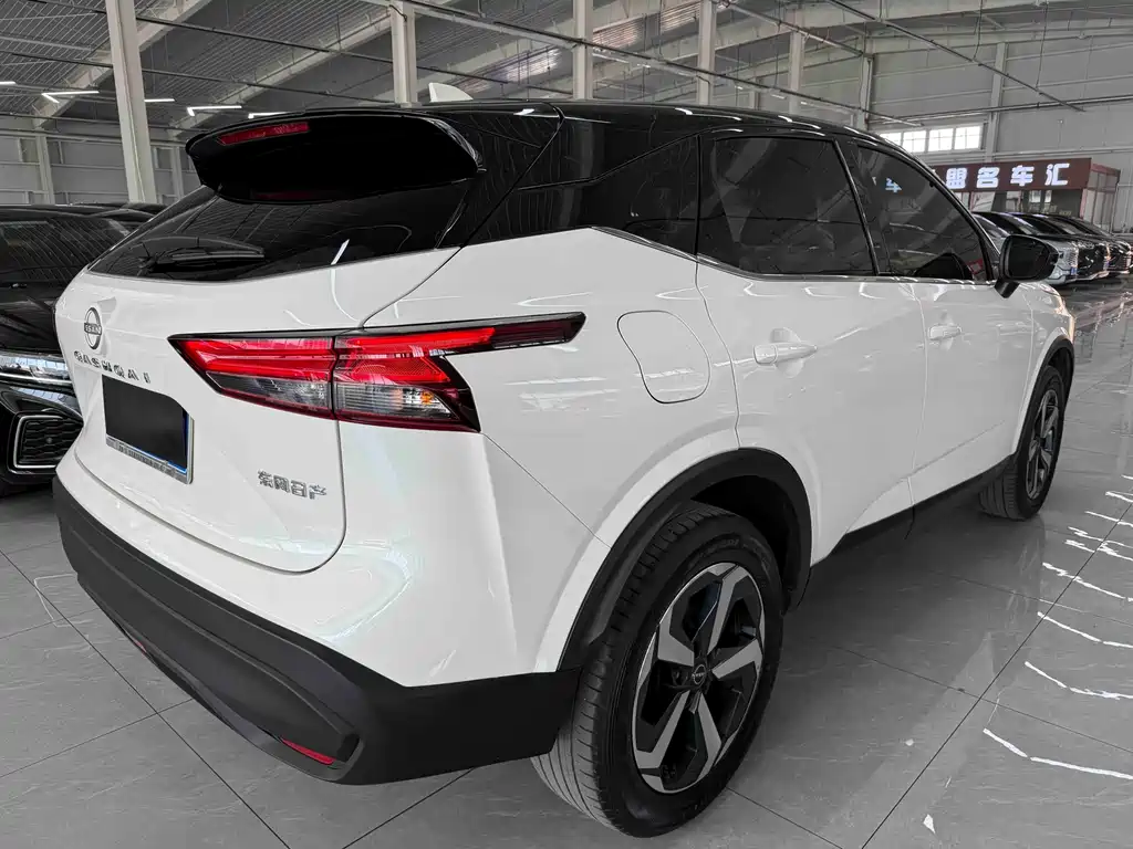 Nissan Qashqai 2023 1.3T CVT Luxury