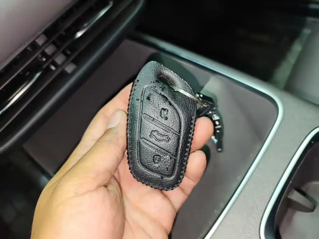 Roewe D6 — миниатюра 9