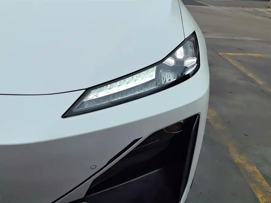 Changan Deepal DARK BLUE S07