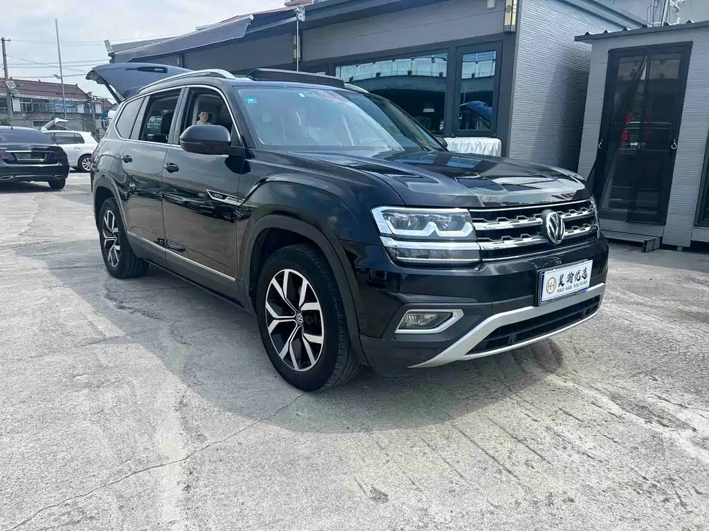 Volkswagen Teramont — миниатюра 2