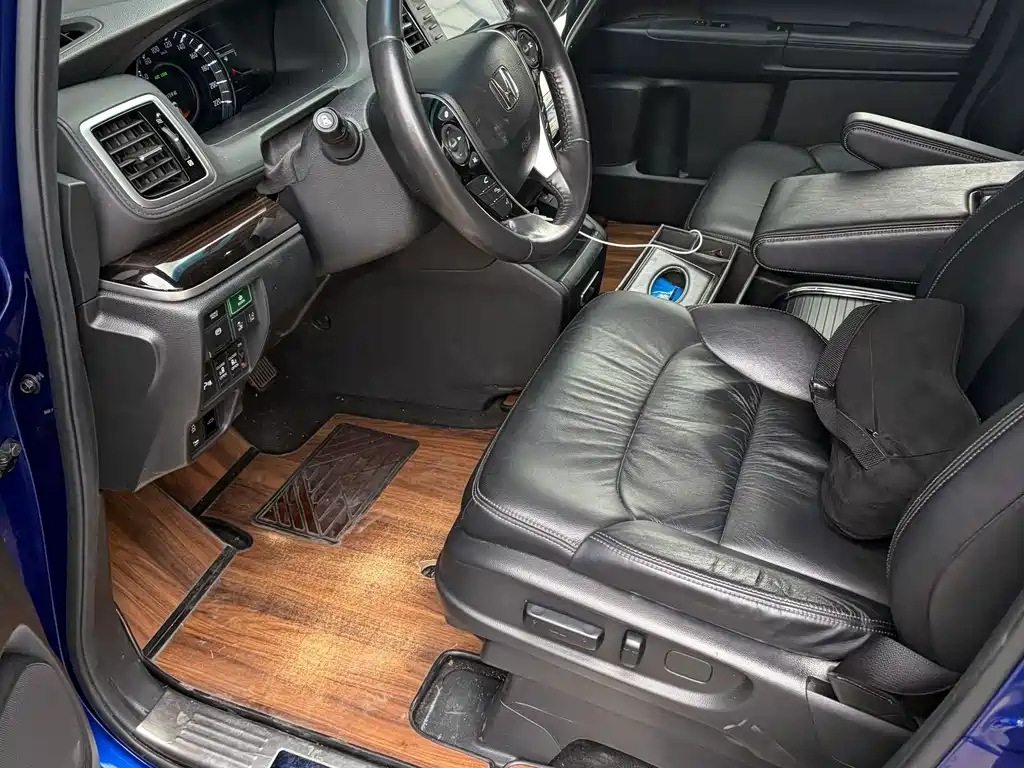Honda Odyssey — миниатюра 2
