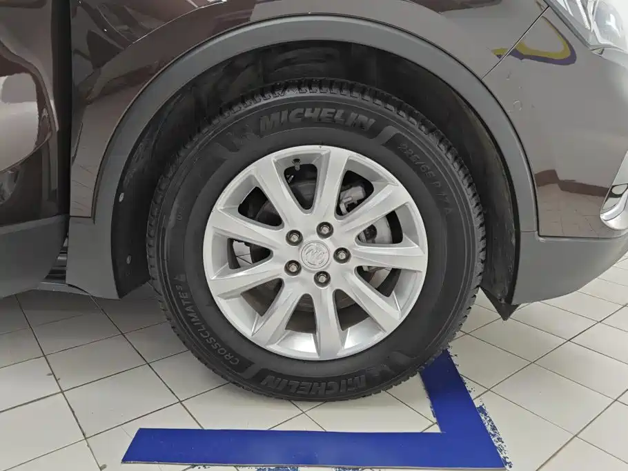 Buick Envision Plus — миниатюра 6