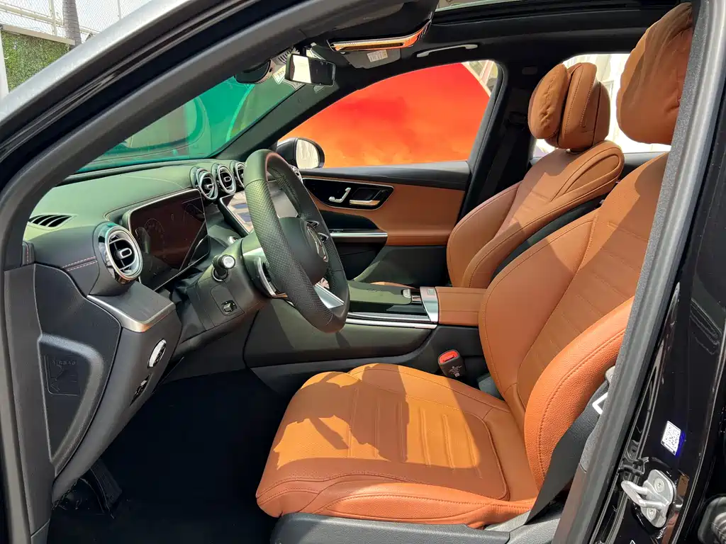 Mercedes-Benz GLC 2024 GLC 260 L 4MATIC Luxury 5 мест