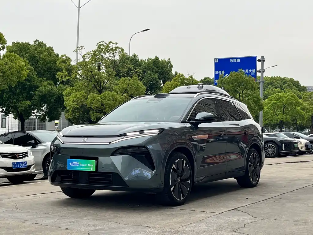 Byd 唐L 2025
