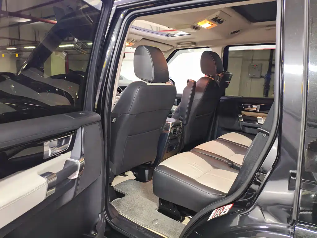 Land Rover Discovery 2014 3.0 SC V6 XXV Edition