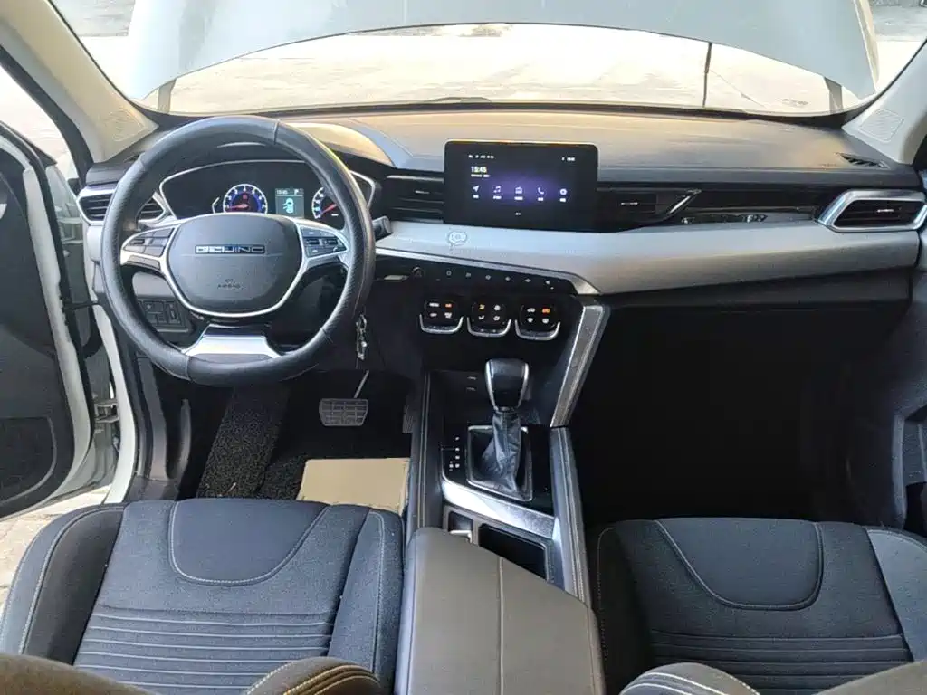 BAIC X3 — миниатюра 10