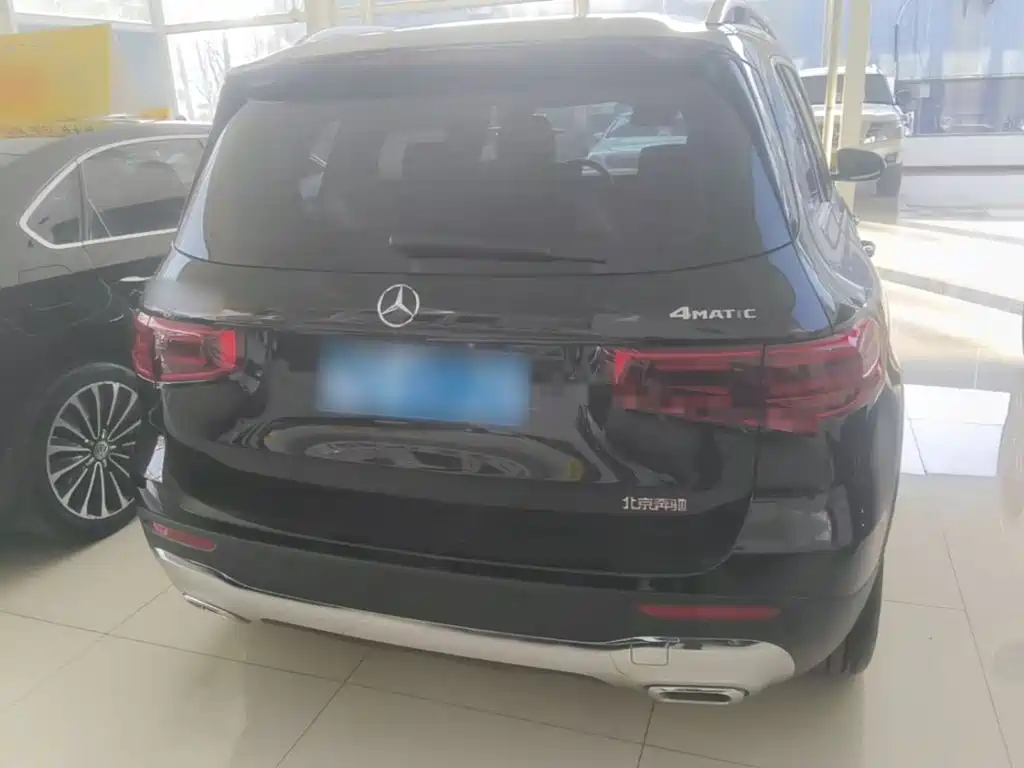 Mercedes-Benz GLB — миниатюра 6