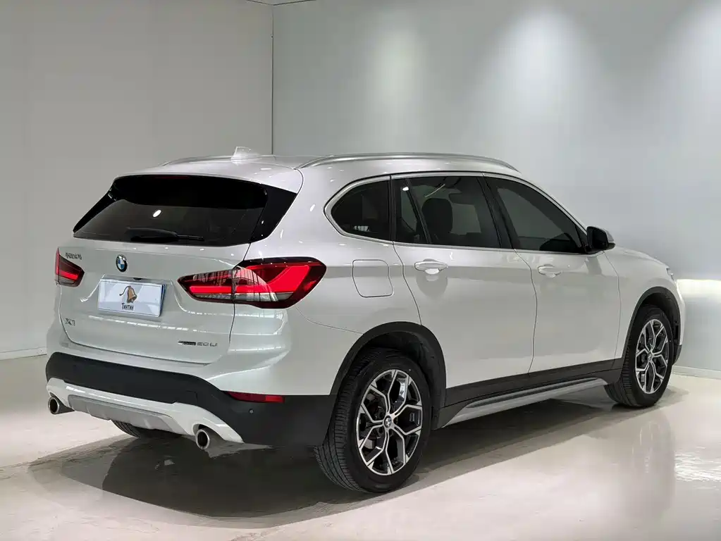 BMW X1 — миниатюра 6