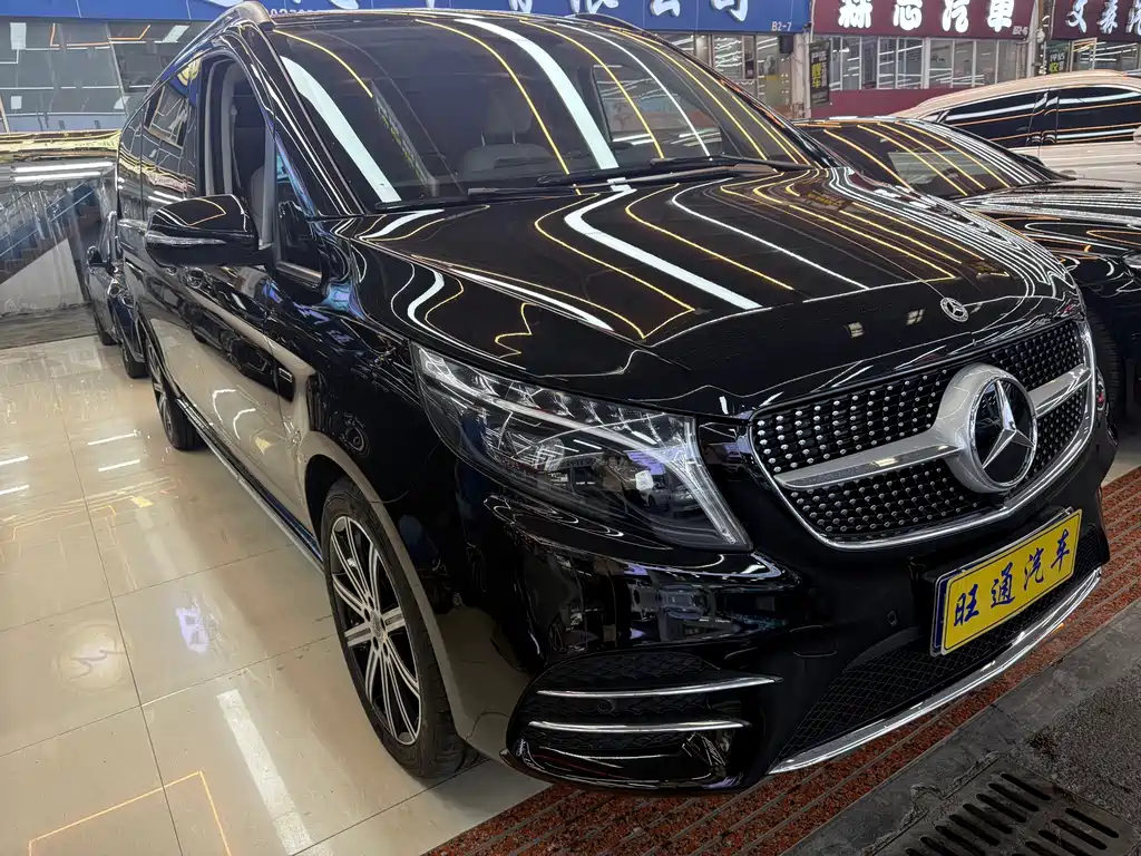 Mercedes-Benz V-Class V 2022 V 260 L Luxury
