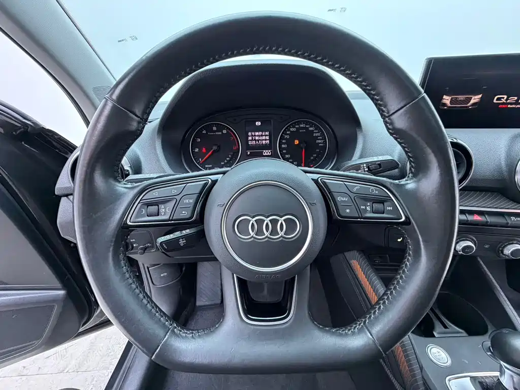 Audi Q2L — миниатюра 7