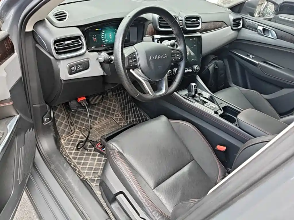 Lynk & Co 02 — миниатюра 10