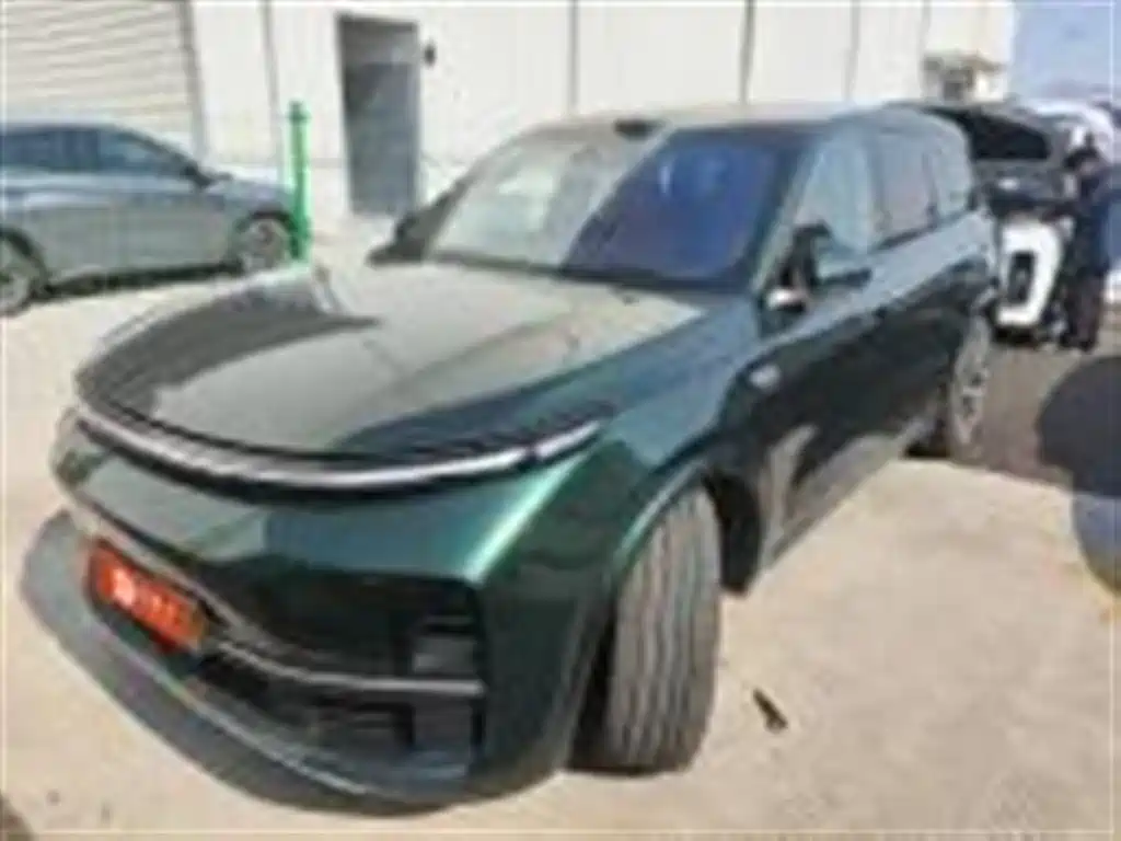 Li Auto Li L9 2025