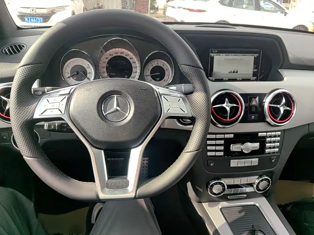 Mercedes-Benz GLK 2015 GLK 300 4MATIC Fashion