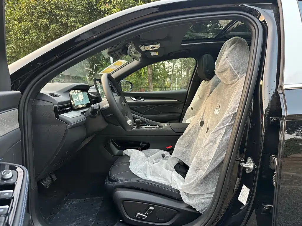 GEELY AUTOMOBILE XINGRUI