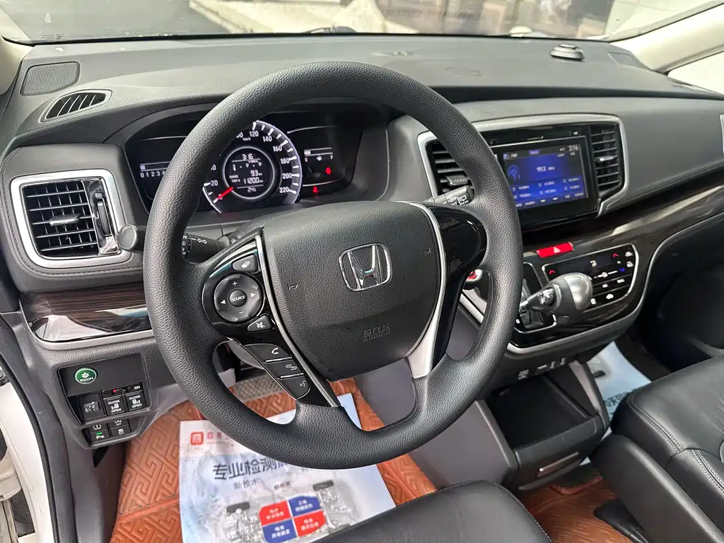 Honda Odyssey 2018 2.4L Luxury
