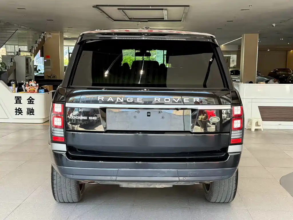 Land Rover Range Rover — миниатюра 7