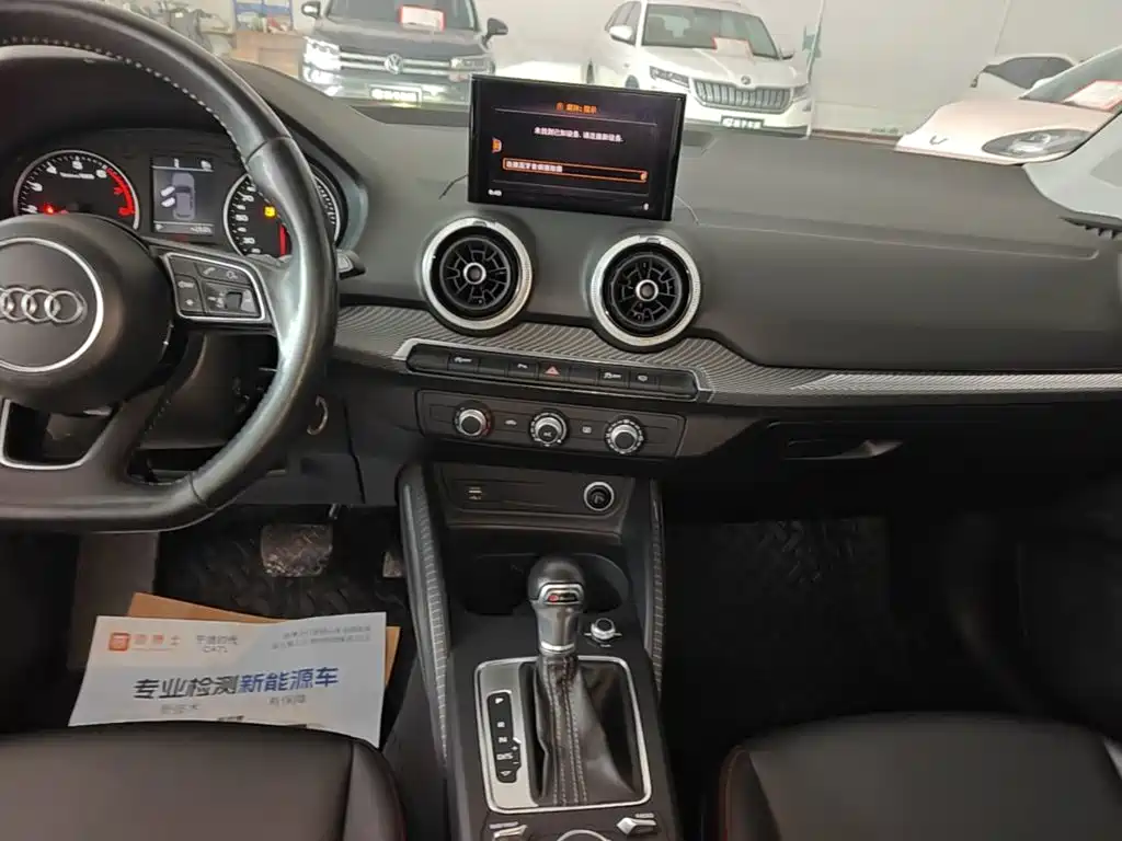 Audi Q2L — миниатюра 13