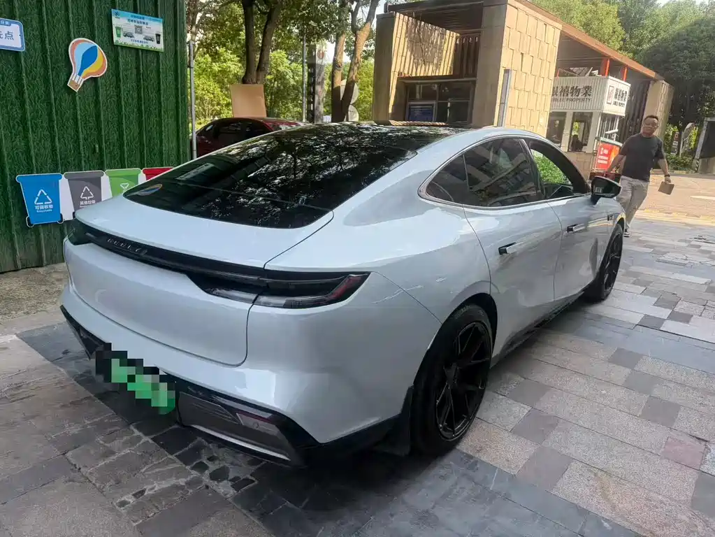 Geely Galaxy Galaxy E8 E8 2024 550km MAX